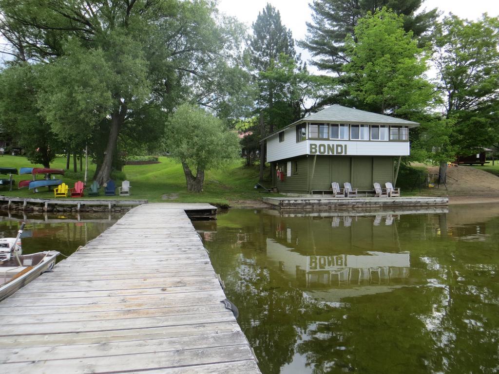Bondi Village Cottage Resort Lake of Bays Exteriör bild