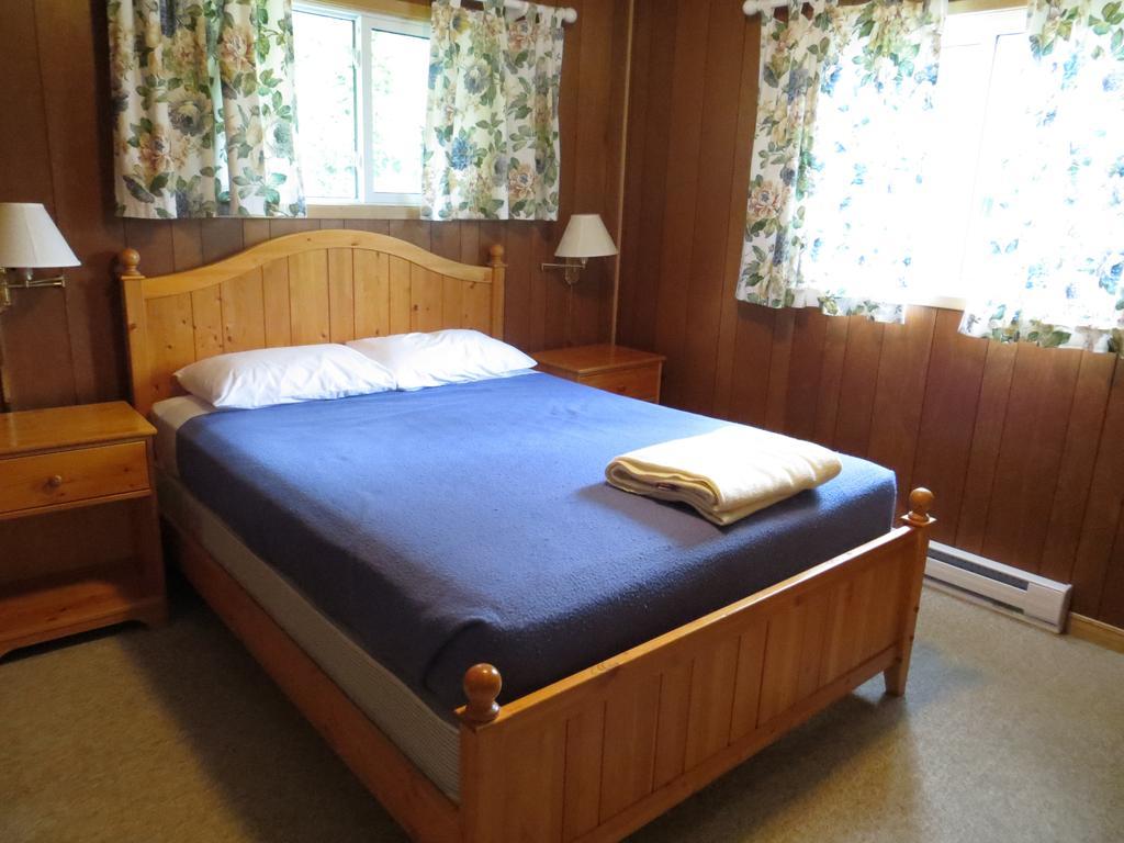Bondi Village Cottage Resort Lake of Bays Exteriör bild