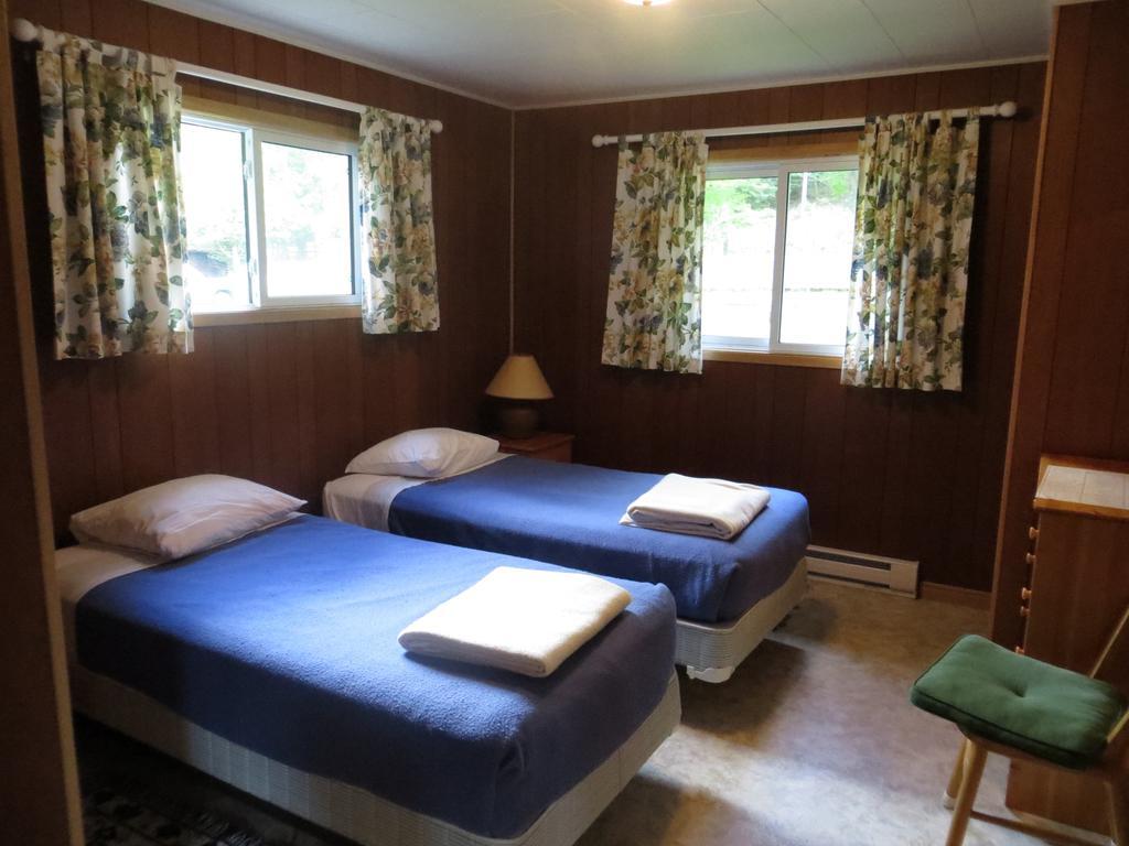 Bondi Village Cottage Resort Lake of Bays Exteriör bild