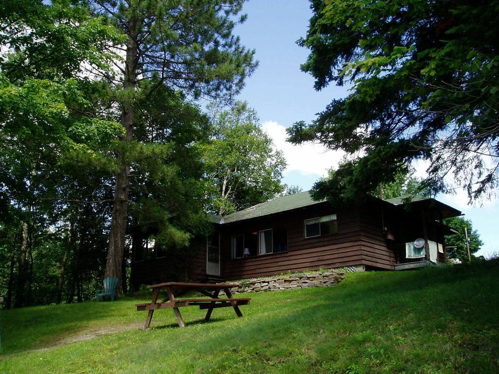 Bondi Village Cottage Resort Lake of Bays Exteriör bild